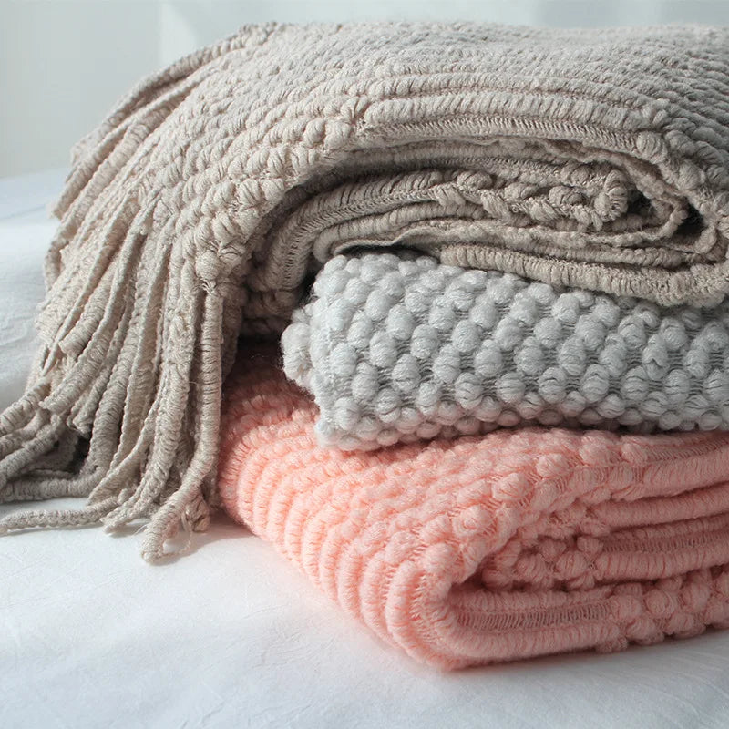 Knitted Blanket with a Cozy Farmhouse Touch