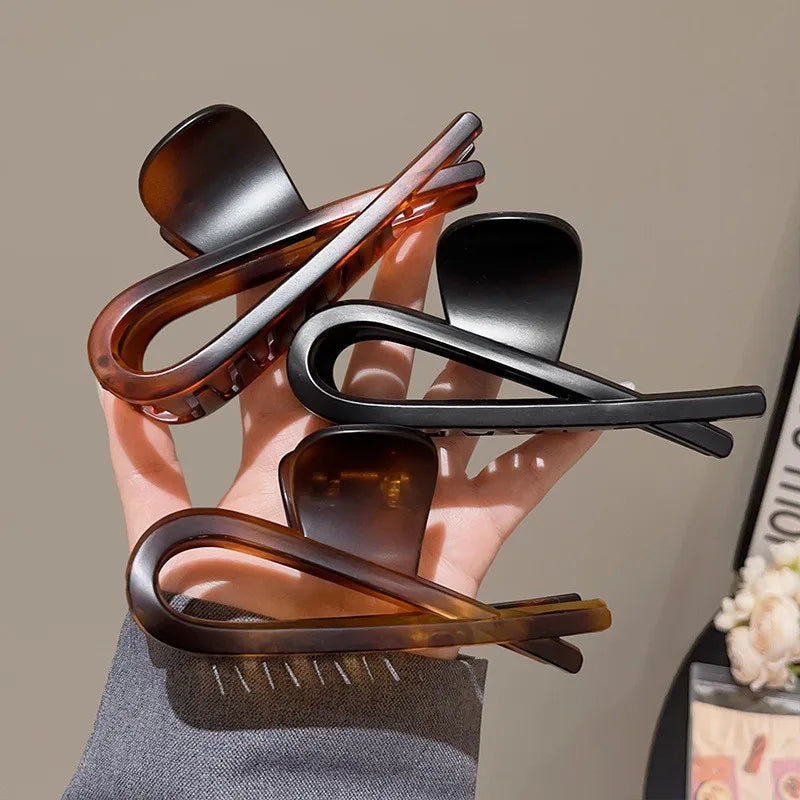Classic Crab Claw Hair Clip