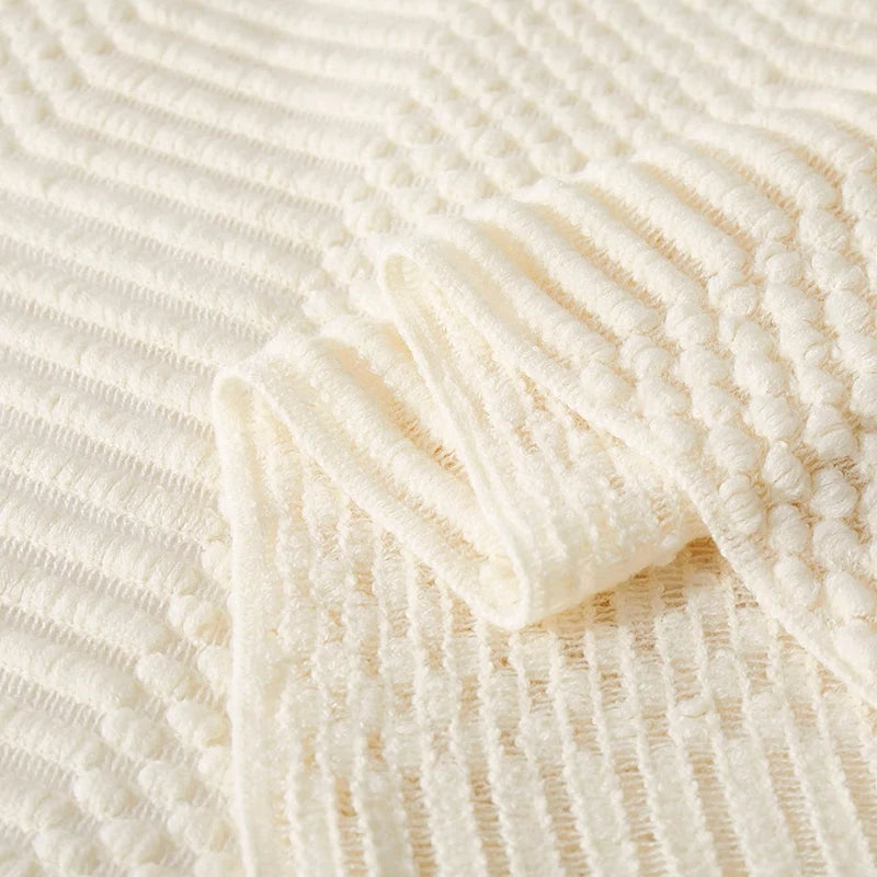 Knitted White Throw Blanket for Cozy Spaces