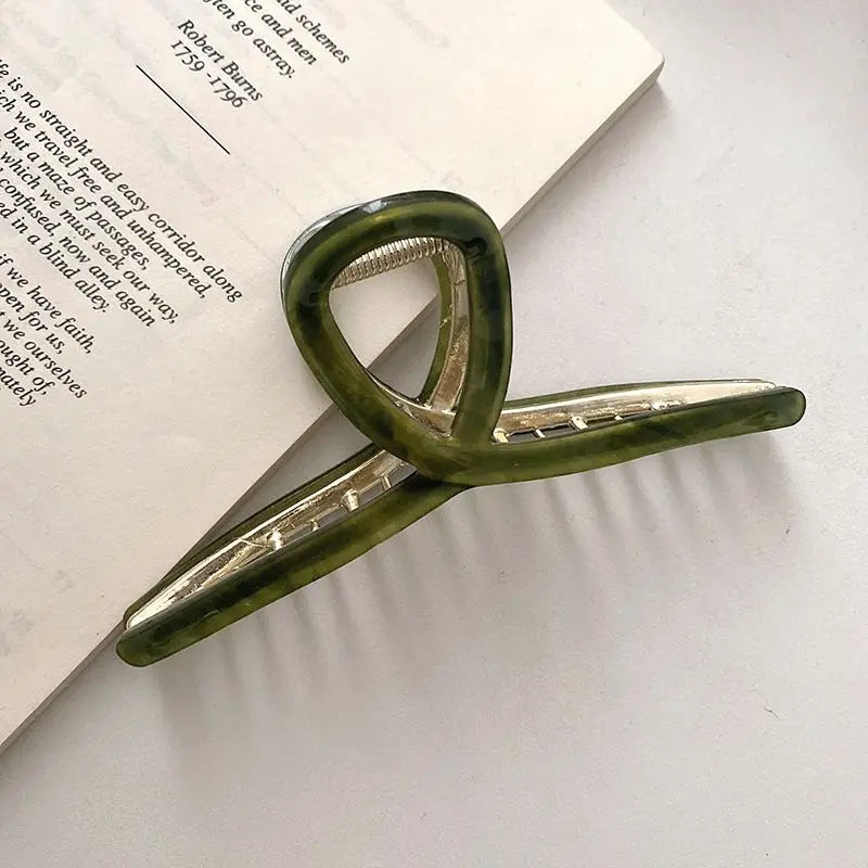 Sleek Metal Claw Clip