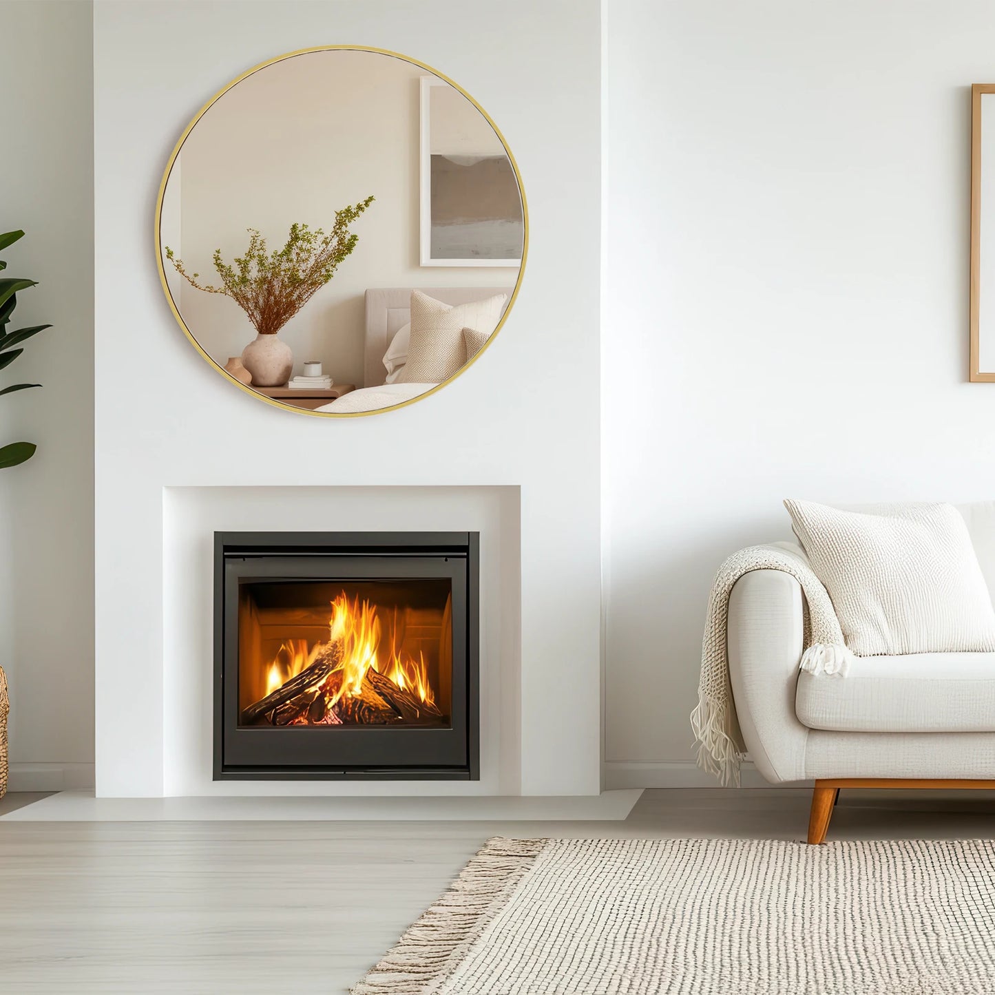Modern Gold Mirror in Smooth Metal Finish