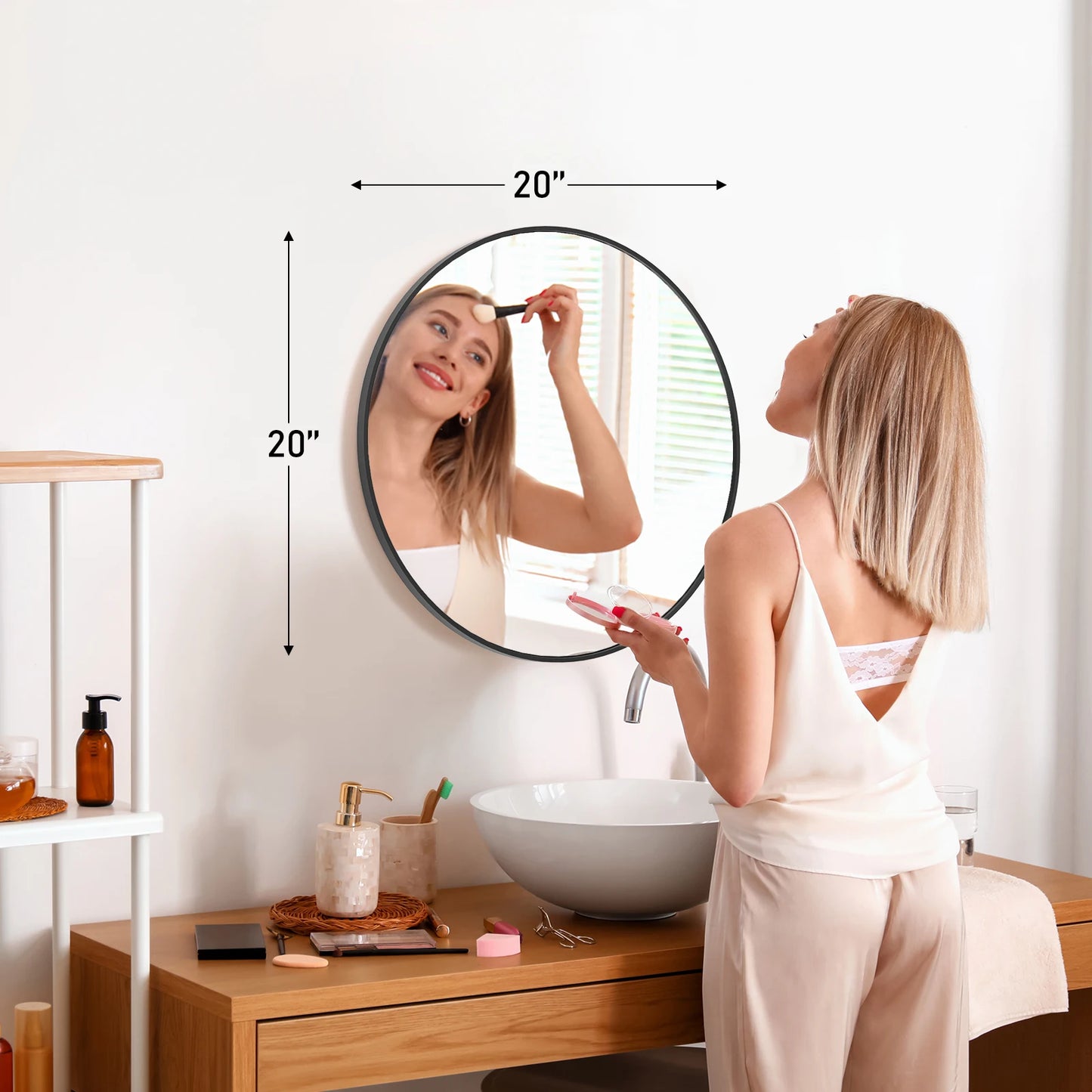 Modern Gold Mirror in Smooth Metal Finish