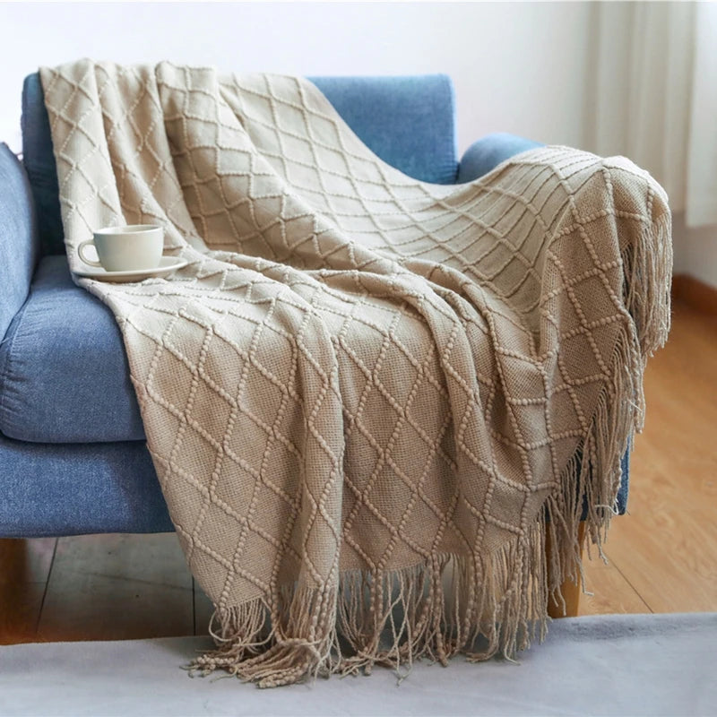 Knitted Blanket with a Cozy Farmhouse Touch