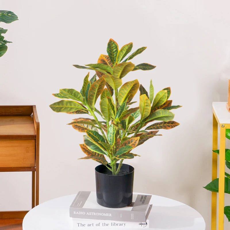 Decorative Banyan Tree Leaves