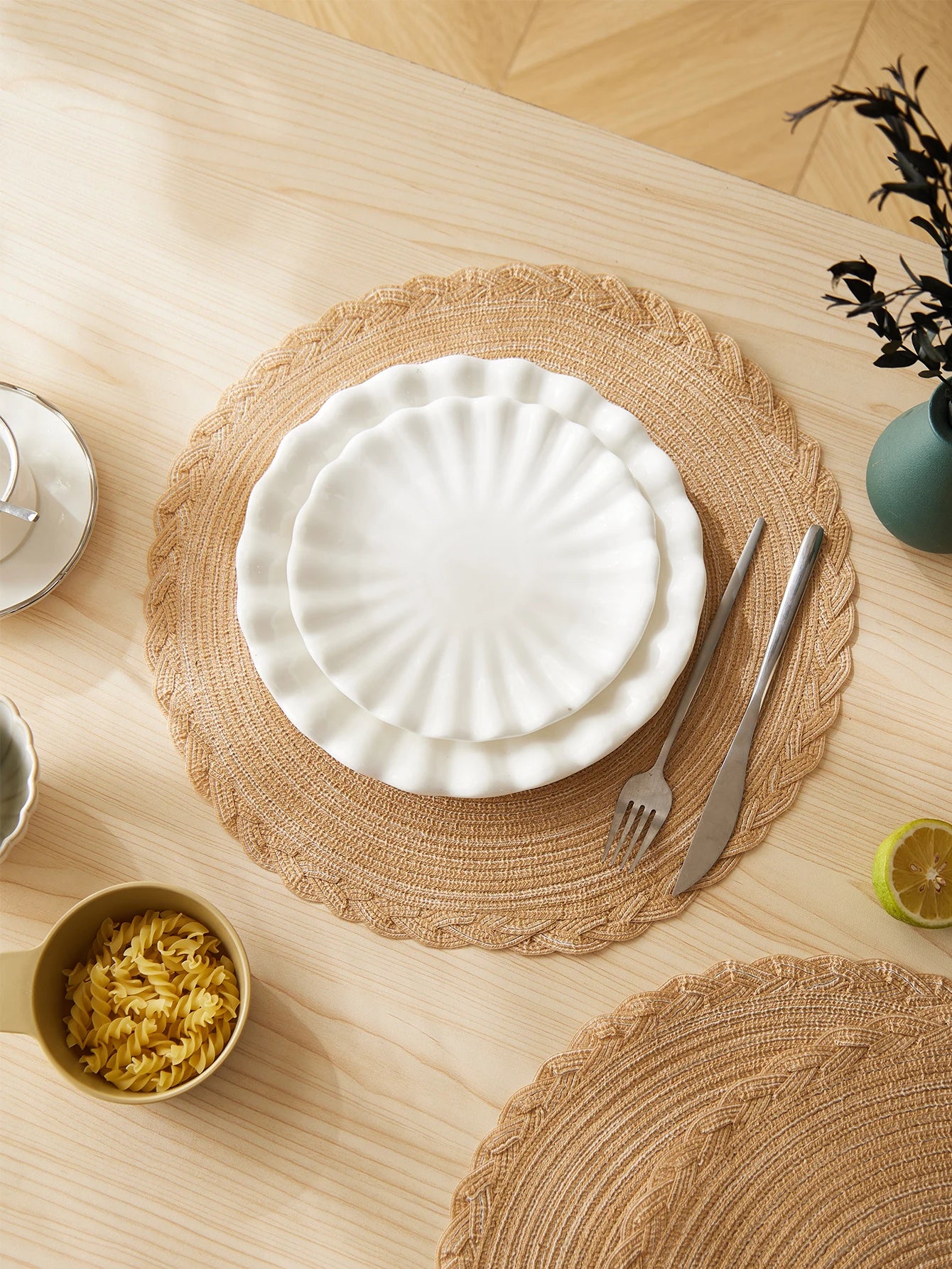 Soft Cotton Woven Round Placemats Set