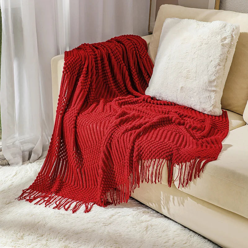 Knitted Blanket with a Cozy Farmhouse Touch