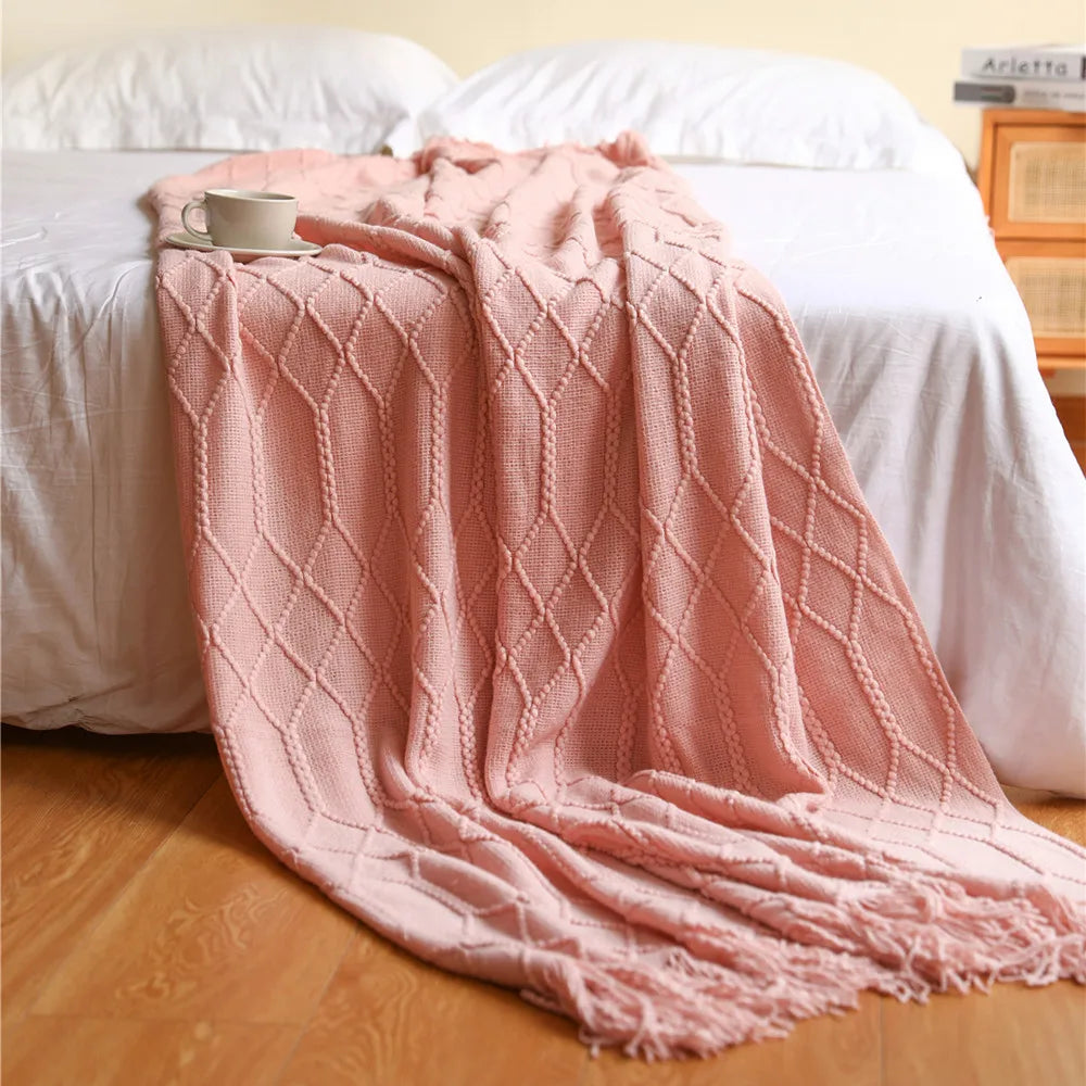 Knitted Blanket with a Cozy Farmhouse Touch