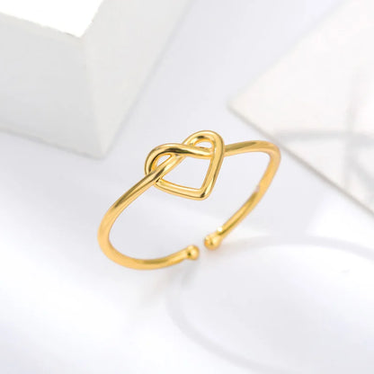 Elegant Gold Heart Ring