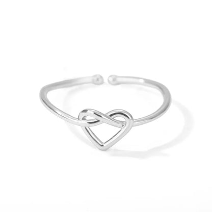 Elegant Gold Heart Ring
