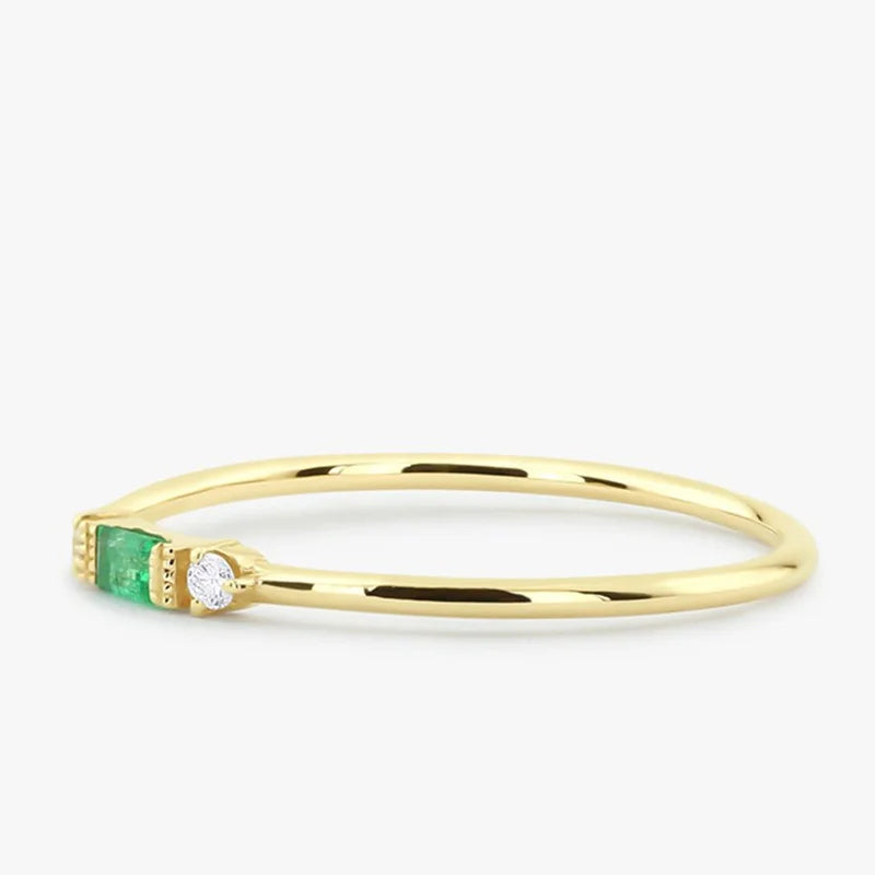 Dainty Emerald Ring
