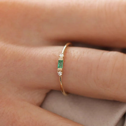 Dainty Emerald Ring