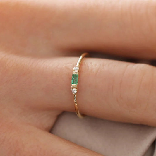Dainty Emerald Ring