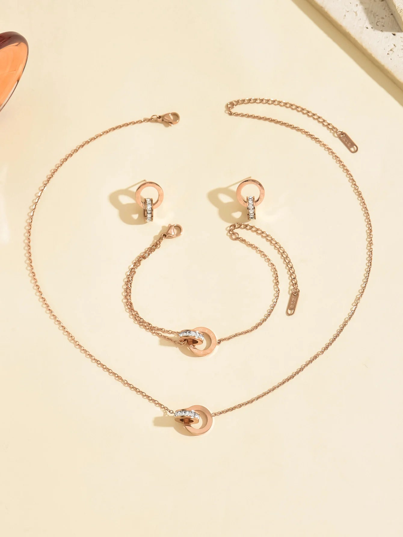 Elegant Double Ring Accessories