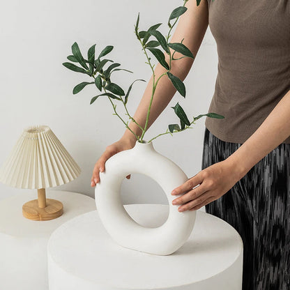 Elegant Nordic Flower Pot