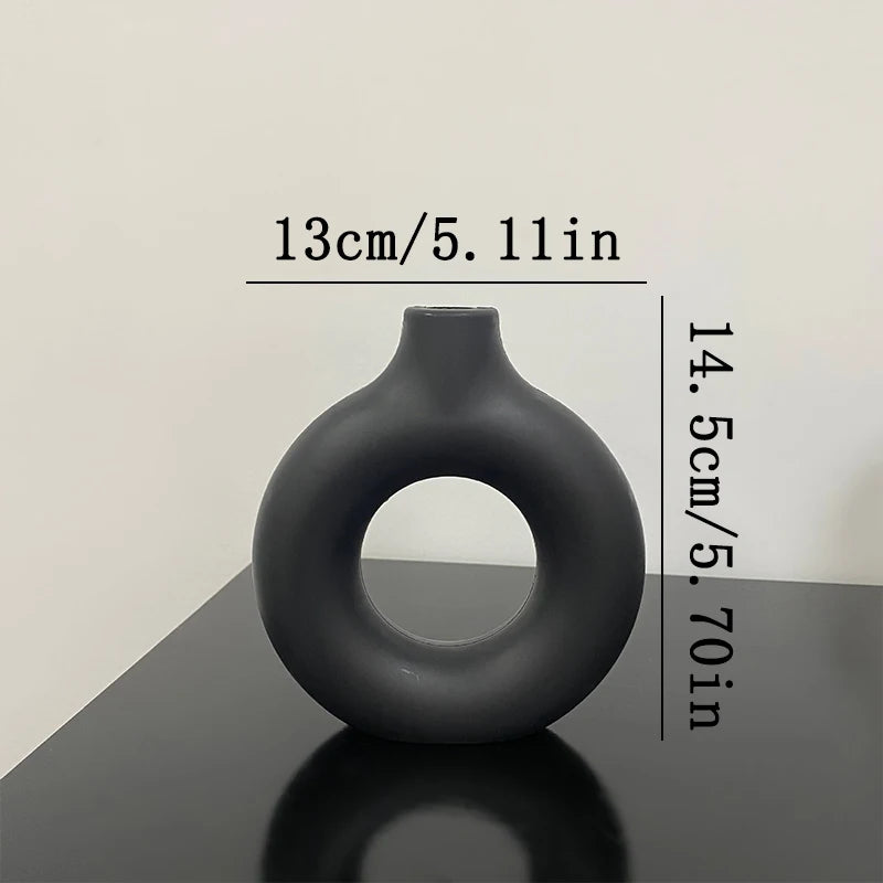 Elegant Nordic Flower Pot