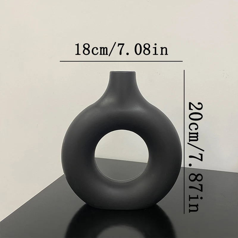 Elegant Nordic Flower Pot