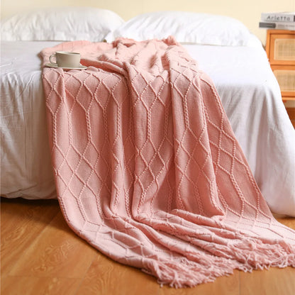 Knitted Blanket with a Cozy Farmhouse Touch